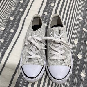 Airwalk Women's Gray and White Sneakers